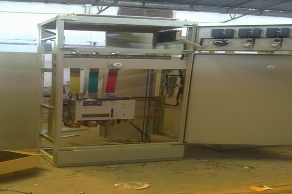 巴宜控制柜-3683品牌总闸控制柜的使用原则